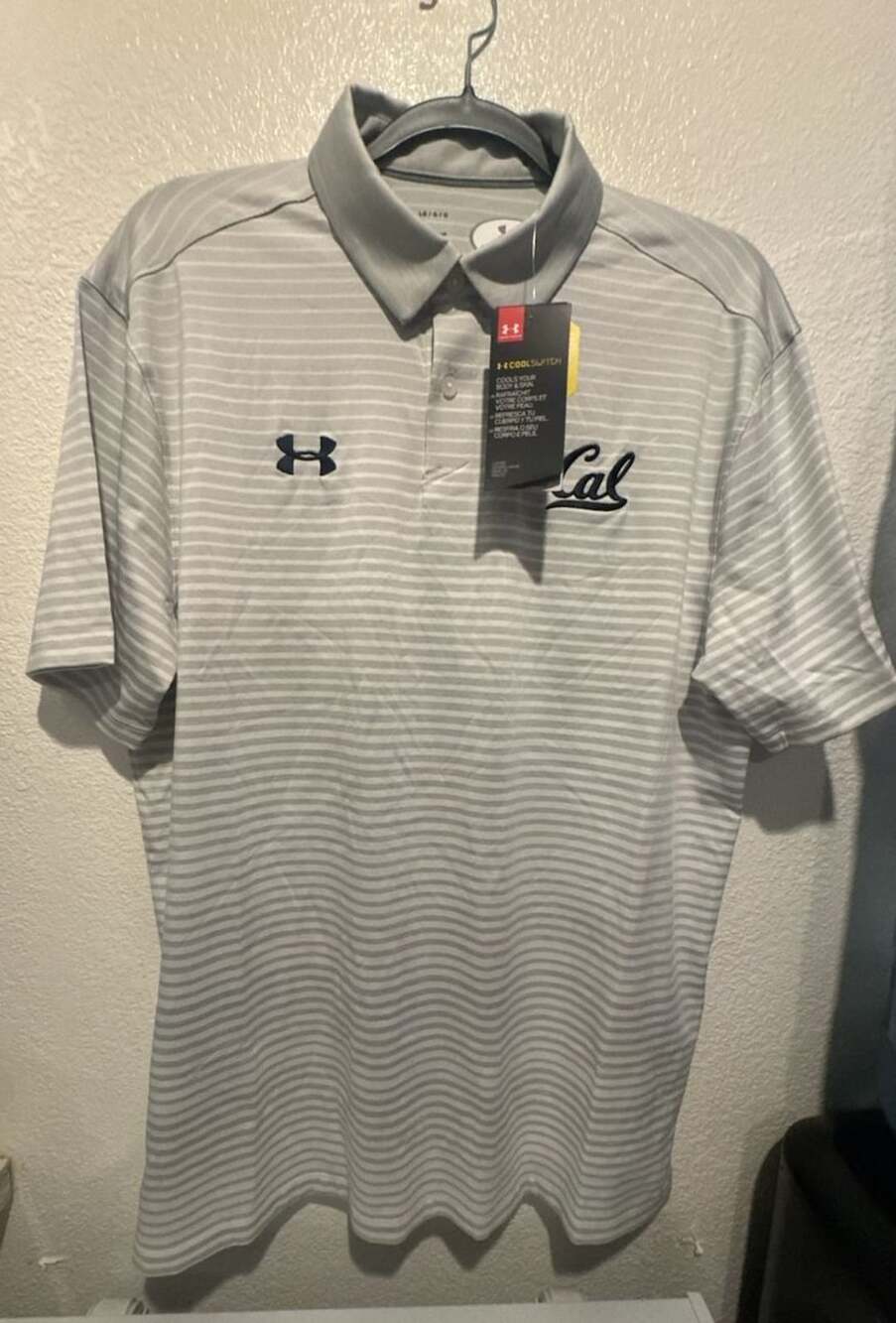 Under Armour CA-Golden Bears Cal Striped CoolSwitch  Polo Shirt Men's Large